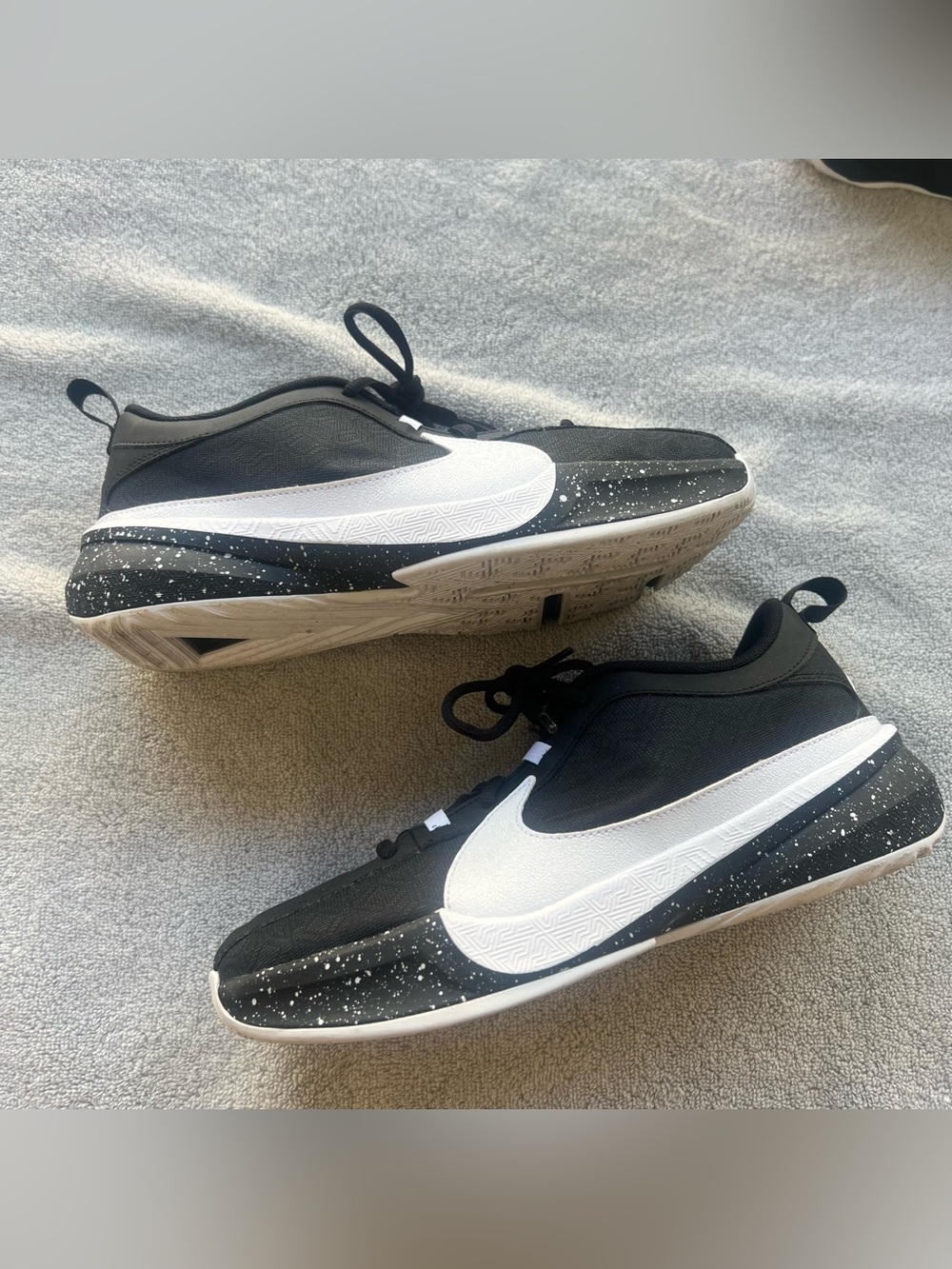 Nike Zoom Freak 5 basketball shoes kids
